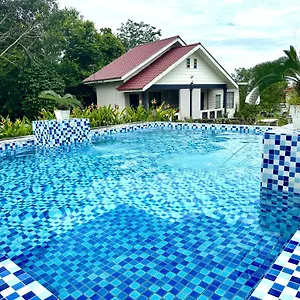 Kapal Terbang Langkawi Пантай-Сенанг
